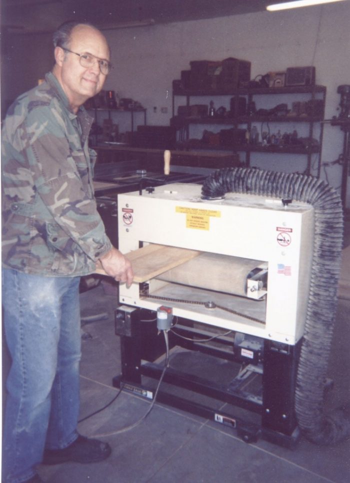 CAREFUL SHOPPER EVALUATES SANDING MACHINES — Woodmaster Drum Sander, Craftsman®, Grizzly®, others
