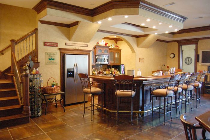 EXTREME HOMEBUILDING with a 50” Woodmaster Drum Sander