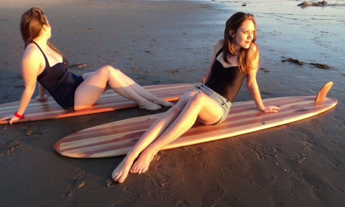 He turned his passion for surfing into a UNIQUE & PROFITABLE WOODWORKING BUSINESS